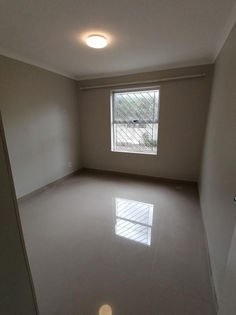 2 Bedroom Property for Sale in Claremont Western Cape